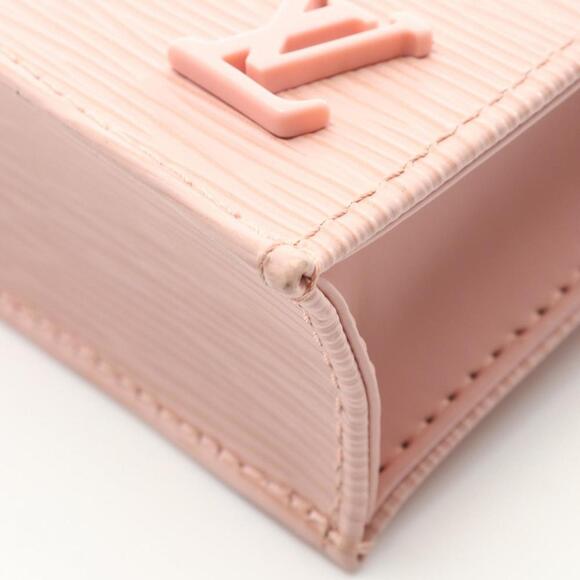 LOUIS VUITTON Black Leather Bag - Picture 6 of 7